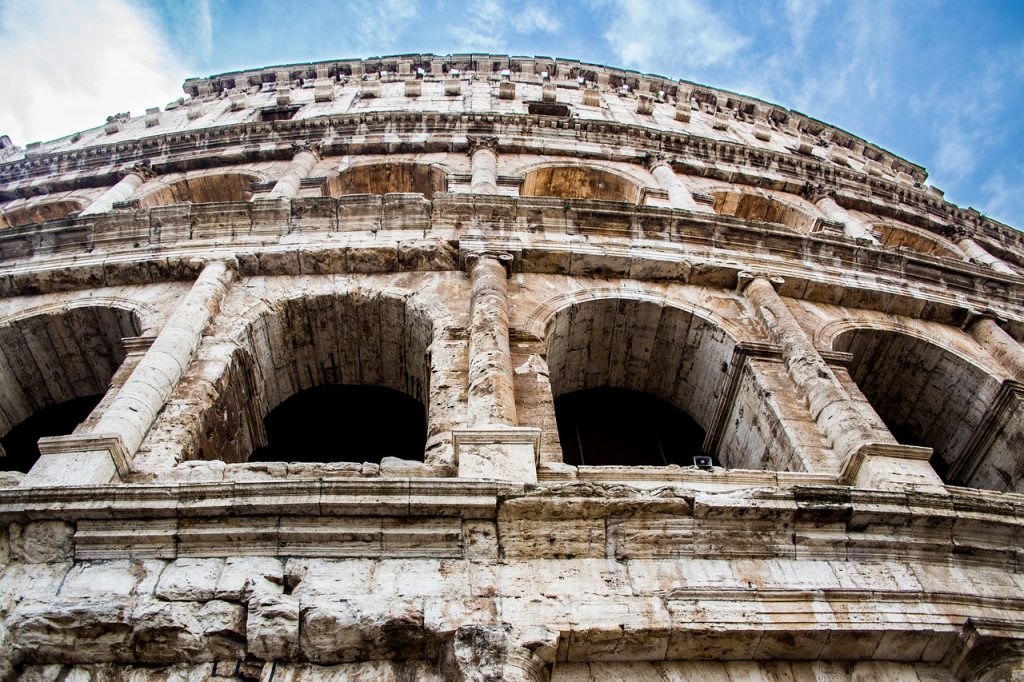 colosseum-5773684_1280 svg+xml;charset=utf