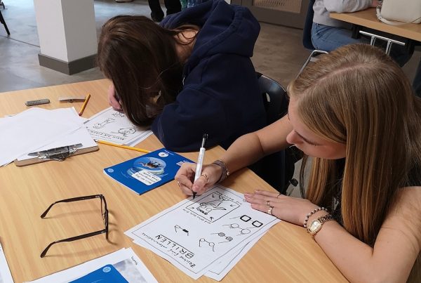 Humor trifft Gesellschaftskritik: Cartoon-Workshop in Caricatura und Stadtmuseum 2 image1