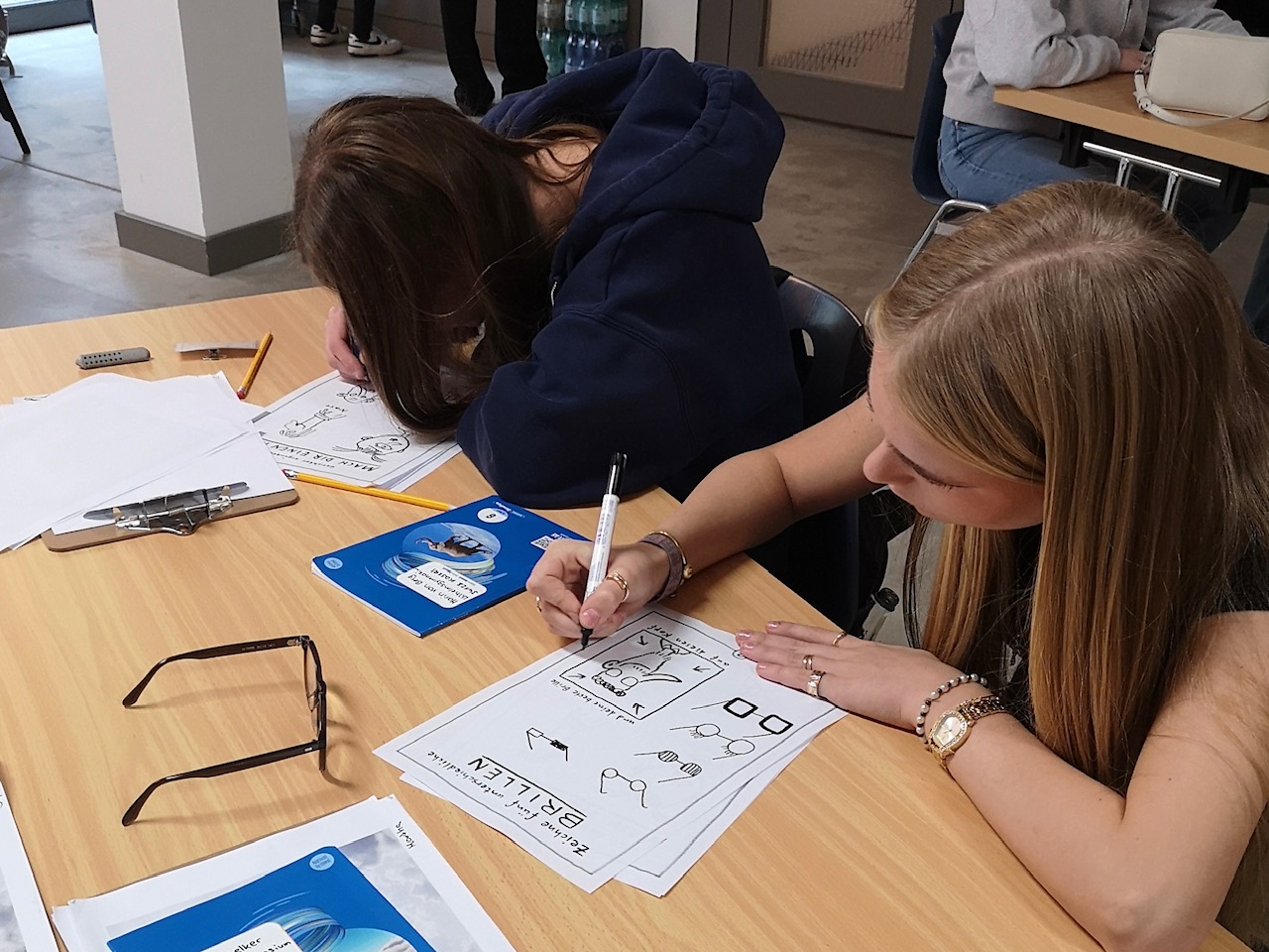 Humor trifft Gesellschaftskritik: Cartoon-Workshop in Caricatura und Stadtmuseum 1 image1