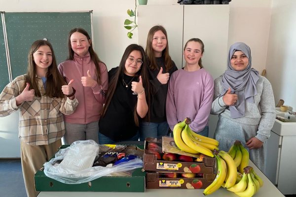 9ba75d25-5a98-400f-ba80-d5a8cef2d33c